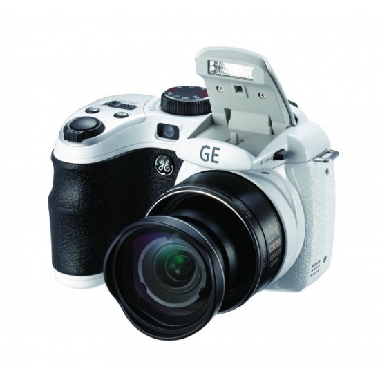 GE X500 16.0 megapixel white digital camera 15X Optical zoom bundle (incl. 4GB SDHC card and bag) Image