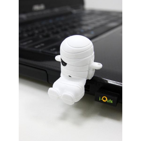 4GB InnoDisk i-Qute Mummy USB2.0 Flash Drive Image