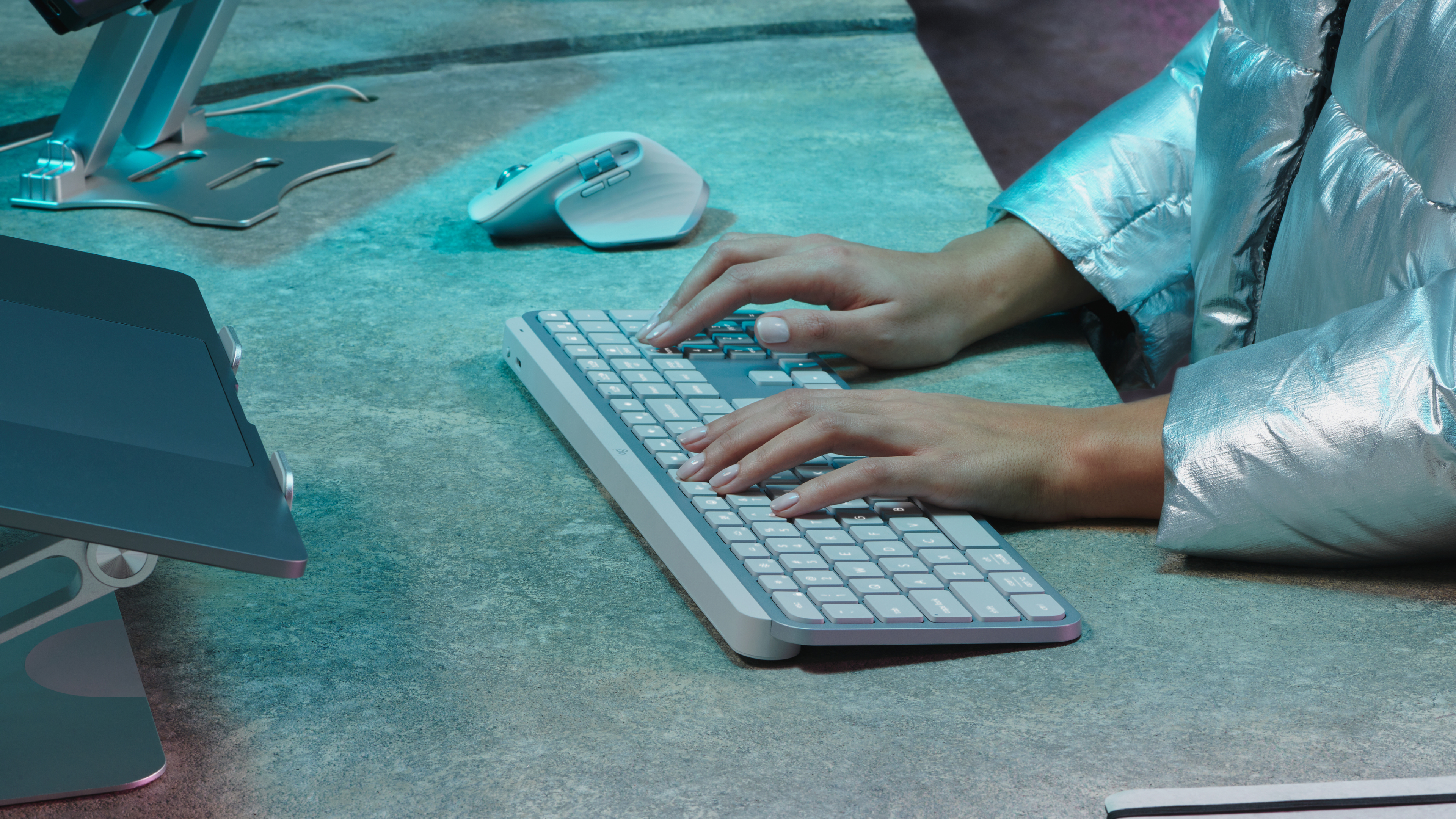 Logitech MX Keys S Keyboard - Pale Grey